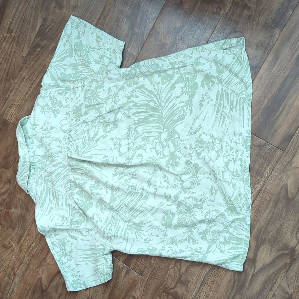 Linen Blend Green Floral Short Sleeve Shirt - Picture 2 of 9